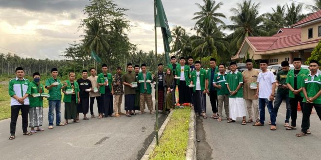 Momentum Harlah ke-88, GP Ansor Bolsel Berbagi Takjil, Bukber dan Shalat Berjamaah
