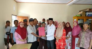 Incumbent Jaini Achmadi dan Rahjun Podomi Daftarkan Diri Dalam Pilsang Tobayagan Selatan